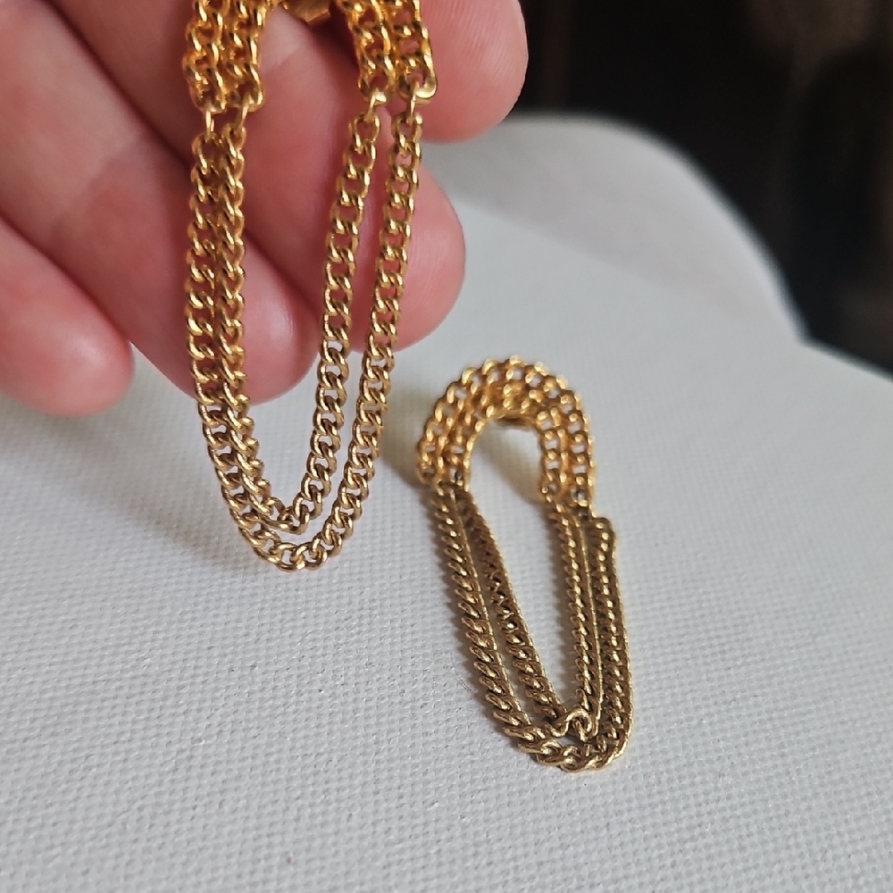 Chic Gold Chain Drop Earrings